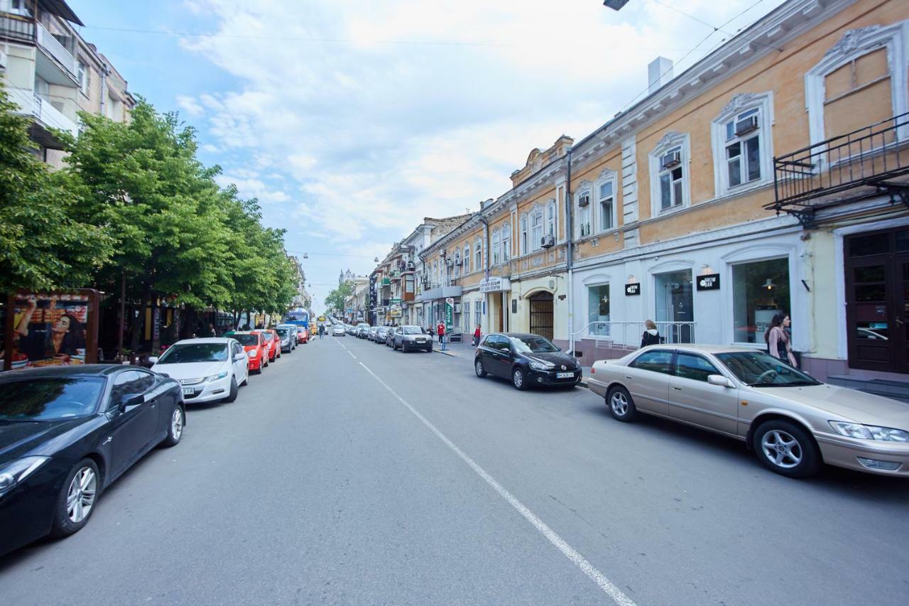 Langery Residence Central Apartments Odessa Exterior foto